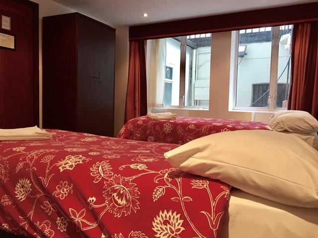 Four Stars Hotel Лондон Екстериор снимка